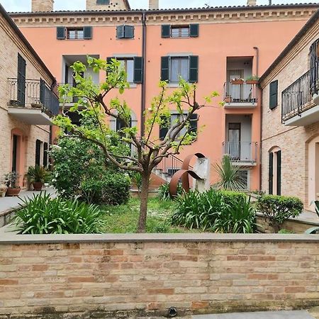 Scrigno Del Borgo-Intero Alloggio Montelupone Exteriér fotografie